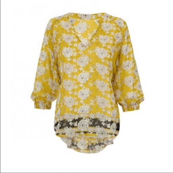 CAbi 5713 Yellow Gather Blouse Size Medium EUC - Picture 2 of 10